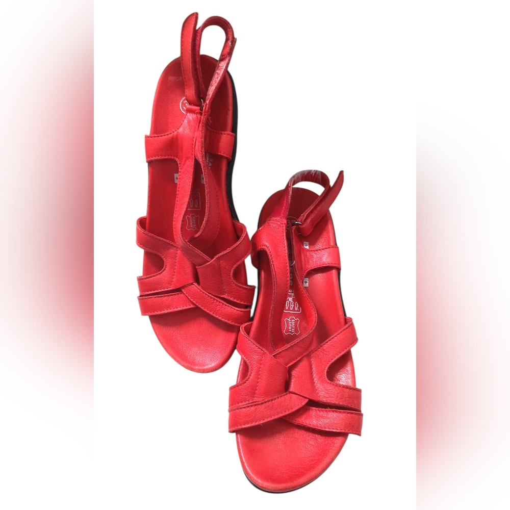 VOLKS WALKERS Women's Red Strappy Sandals Size 37 EU